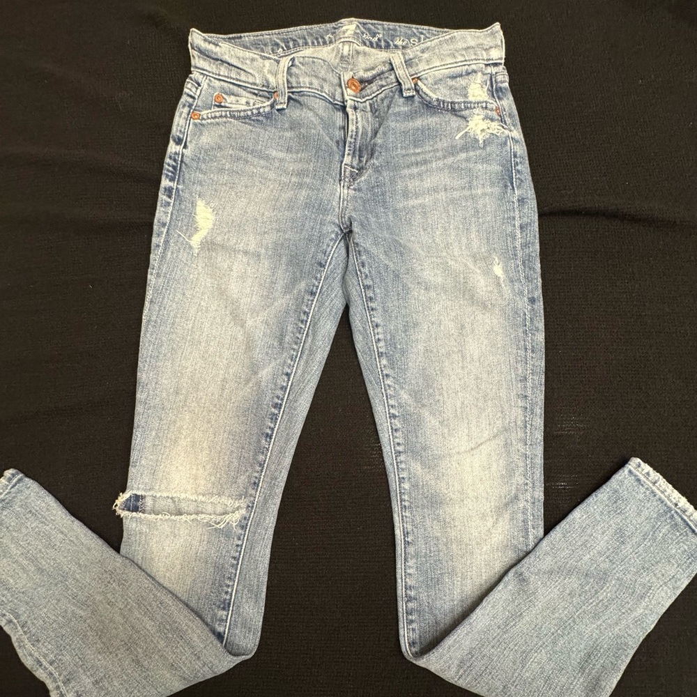 7 For All Mankind Light Blue The Skinny Jeans distressed detail size 25